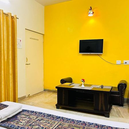 Shankar Vilaas -A Boutique Stay Forigners Choice Near Ghats And Temples Váránaszi Kültér fotó
