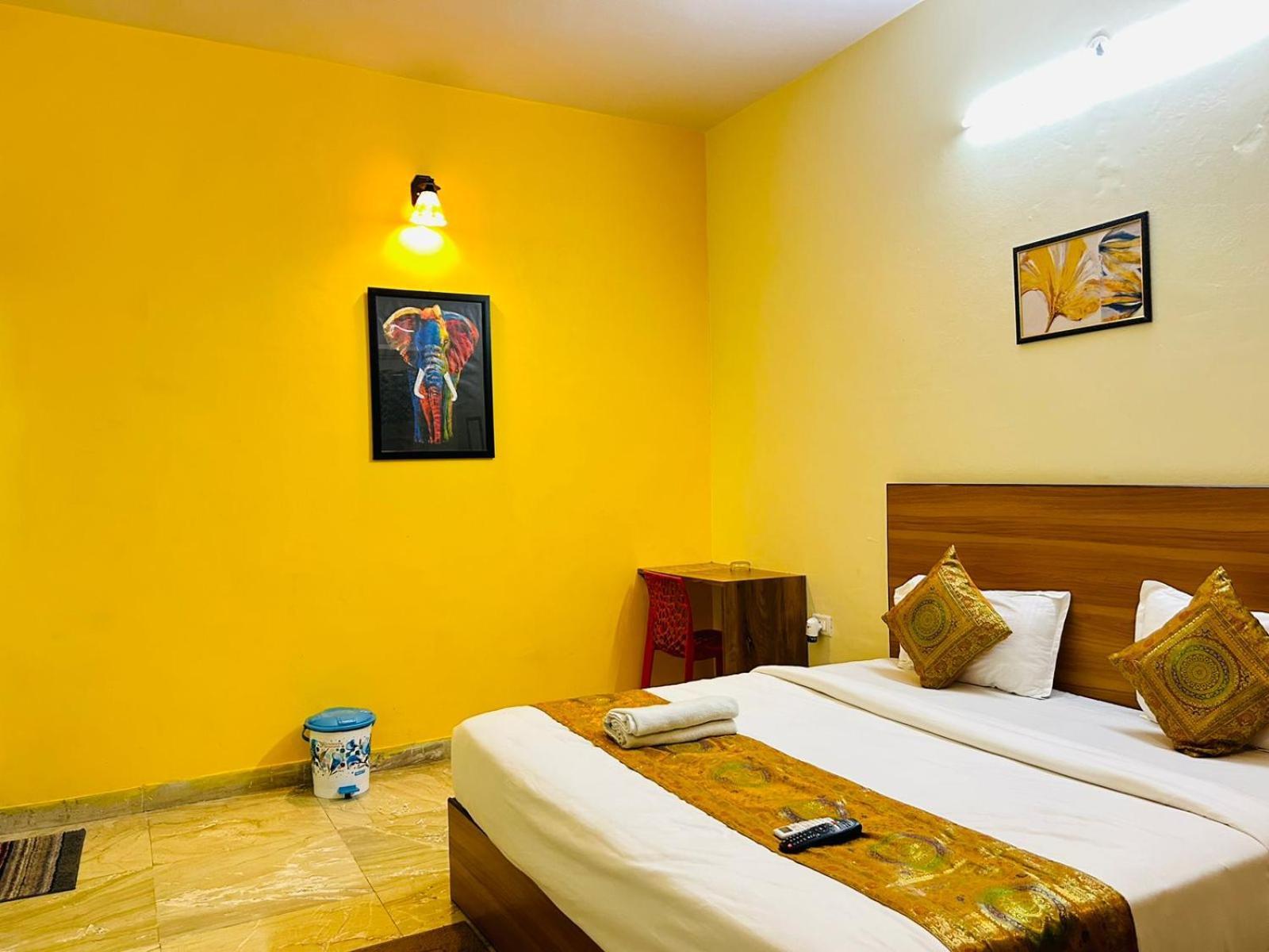 Shankar Vilaas -A Boutique Stay Forigners Choice Near Ghats And Temples Váránaszi Kültér fotó